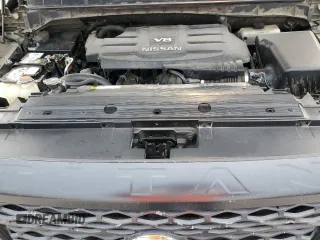 2017 Nissan Titan SV z VIN 1N6AA1EJ3HN575519, wystawiony jako Copart lot #59266955 z przebiegiem 189 743 mil mil oraz Czysty tytuł • Clean title. Historia ofert i sprzedaży dostępna na DreamBid. Obrazek 11.