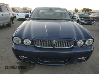 2008 Jaguar XJ with VIN SAJWA71B78SH22814, listed as a Copart auction lot 87963635 with 83,775 mi miles and Clean Title. Bid and sale history available at carsss.com. Image 5.