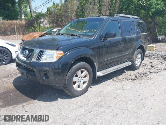 2012 Nissan Pathfinder Silver Edition z VIN 5N1AR1NB1CC639755, wystawiony jako IAAI lot #42513176 z przebiegiem 197 178 mil mil oraz . Historia ofert i sprzedaży dostępna na DreamBid. Obrazek 17.