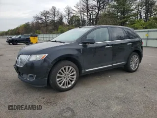 2012 Lincoln MKX z VIN 2LMDJ8JK9CBL16111, wystawiony jako Copart lot #56939825 z przebiegiem 167 420 mil mil oraz Szkody całkowita. Historia ofert i sprzedaży dostępna na DreamBid. Obrazek 1.