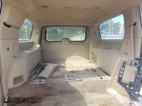 2011 GMC Yukon XL Denali with VIN 1GKS2MEF5BR201581, listed as a Copart auction lot 86707554 with 0 mi miles and Salvage Title. Bid and sale history available at carsss.com. Image 10.