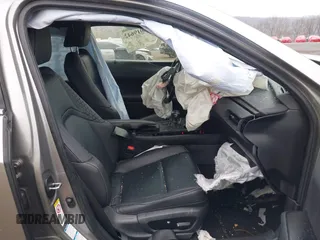 2019 Lexus UX 250h z VIN JTHU9JBH9K2008345, wystawiony jako IAAI lot #42019642 z przebiegiem Nie podano mil oraz . Historia ofert i sprzedaży dostępna na DreamBid. Obrazek 5.