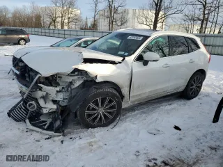 2019 Volvo XC60 Inscription with VIN LYV102RL0KB341238, listed as a Copart auction lot 42243335 with 55,491 mi miles and Salvage Title. Bid and sale history available at carsss.com. Image 1.