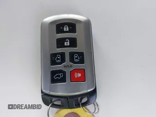 2019 Toyota Sienna XLE Auto Access Seat с VIN 5TDYZ3DC1KS016206, выставлен на аукционе IAAI как лот 42475832 с пробегом 114 048 миль миль и . История ставок и продаж доступна на DreamBid. Изображение 11.