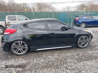 2016 Hyundai Veloster Turbo with VIN KMHTC6AE9GU268920, listed as a IAAI auction lot 42007242 with 188,086 mi miles and . Bid and sale history available at DreamBid. Image 14.