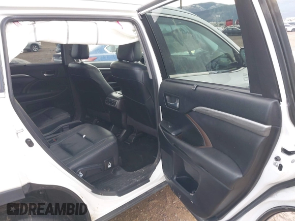 2018 Toyota Highlander Hybrid Limited with VIN 5TDDGRFH5JS047635, listed as a IAAI auction lot 41151301 with Not provided miles and . Bid and sale history available at DreamBid. Image 8.