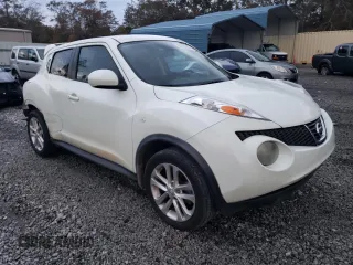 2012 Nissan Juke SL with VIN JN8AF5MR4CT111893, listed as a Copart auction lot 84082694 with 155,585 mi miles and Salvage Title. Bid and sale history available at carsss.com. Image 4.