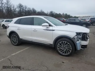 2019 Lincoln Nautilus Reserve with VIN 2LMPJ8L98KBL19149, listed as a Copart auction lot 45777825 with 76,396 mi miles and Salvage Title. Bid and sale history available at carsss.com. Image 4.