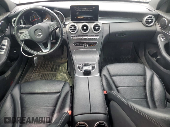 2018 Mercedes-Benz C 300 z VIN 55SWF4KB1JU239945, wystawiony jako Copart lot #54153275 z przebiegiem 100 540 mil mil oraz Szkoda całkowita • Salvage title. Historia ofert i sprzedaży dostępna na DreamBid. Obrazek 8.