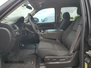 2012 Chevrolet Tahoe Commercial with VIN 1GNLC2E05CR303999, listed as a Copart auction lot 55617295 with 148,326 mi miles and Salvage title. Bid and sale history available at DreamBid. Image 7.