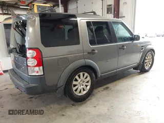 2008 Land Rover LR3 HSE with VIN SALAG25468A462990, listed as a IAAI auction lot 41676504 with 108,525 mi miles. Bid and sale history available at carsss.com. Image 4.