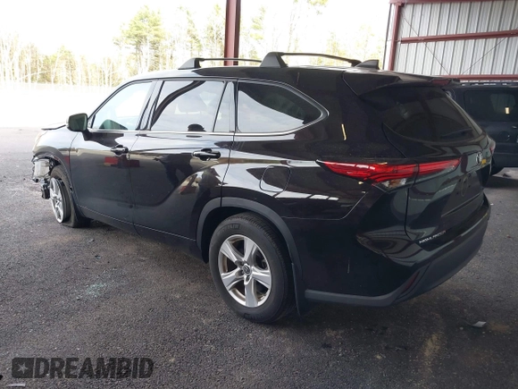 2022 Toyota Highlander LE with VIN 5TDBZRBH7NS240883, listed as a IAAI auction lot 40713152 with 24,374 mi miles and . Bid and sale history available at DreamBid. Image 3.
