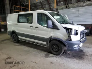2024 Ford Transit Cargo with VIN 1FTBR1Y8XRKA71416, listed as a Copart auction lot 54745785 with 9,208 mi miles and Clean Title. Bid and sale history available at DreamBid. Image 4.