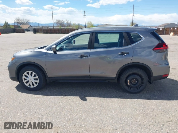 2019 Nissan Rogue SL with VIN 5N1AT2MV5KC830564, listed as a IAAI auction lot 42024737 with 121,523 mi miles and . Bid and sale history available at carsss.com. Image 14.