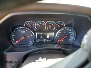 2019 Chevrolet Silverado 3500HD LTZ with VIN 1GC4KXEY4KF100539, listed as a Copart auction lot 48533115 with 117,369 mi miles and Salvage Title. Bid and sale history available at carsss.com. Image 9.