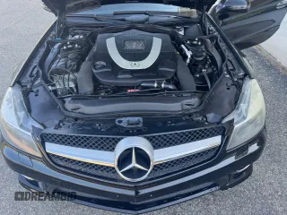 2009 Mercedes-Benz SL 550 z VIN WDBSK71F69F148290, wystawiony jako Copart lot #56976645 z przebiegiem 161 833 mil mil oraz Tytuł czysty. Historia ofert i sprzedaży dostępna na DreamBid. Obrazek 7.