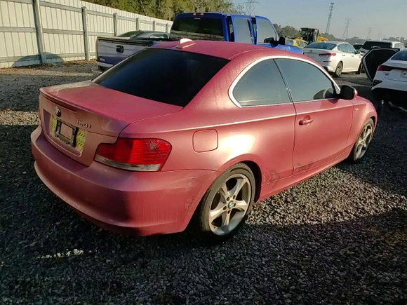 2010 BMW 1 Series 128i with VIN WBAUP9C59AVL89067, listed as a Copart auction lot 43291905 with 165,985 mi miles and Salvage Title. Bid and sale history available at DreamBid. Image 10.