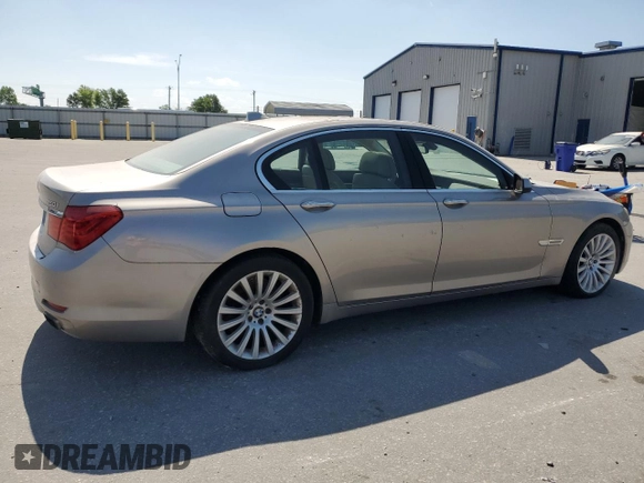 2009 BMW 7 Series 750i с VIN WBAKA835X9CY35026, выставлен на аукционе Copart как лот 54975065 с пробегом 106 829 миль миль и Чистый • Clean title. История ставок и продаж доступна на DreamBid. Изображение 3.