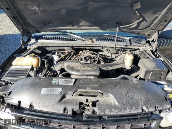 2002 Chevrolet Suburban Z71 with VIN 3GNFK16T12G256875, listed as a Copart auction lot 87745445 with 294,778 mi miles and Salvage Title. Bid and sale history available at carsss.com. Image 12.