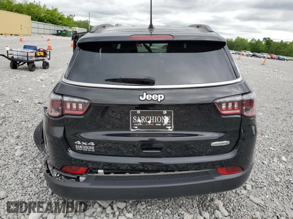 2023 Jeep Compass Latitude Lux z VIN 3C4NJDFN2PT549158, wystawiony jako Copart lot #57506665 z przebiegiem 23 687 mil mil oraz Szkoda całkowita • Salvage title. Historia ofert i sprzedaży dostępna na DreamBid. Obrazek 6.