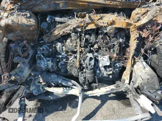 2022 Toyota RAV4 Hybrid XLE z VIN 4T3RWRFV6NU082400, wystawiony jako Copart lot #61646035 z przebiegiem Nie podano mil oraz Szkoda całkowita • Salvage title. Historia ofert i sprzedaży dostępna na DreamBid. Obrazek 12.