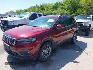 2019 Jeep Cherokee Latitude Plus with VIN 1C4PJMLB5KD257070, listed as a IAAI auction lot 41985941 with 83,079 mi miles. Bid and sale history available at carsss.com. Image 17.