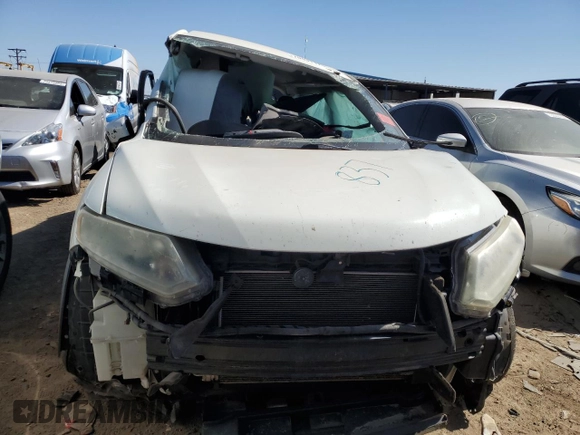 2016 Nissan Rogue SV with VIN 5N1AT2MV2GC823837, listed as a Copart auction lot 70431174 with 204,538 mi miles and Salvage Title. Bid and sale history available at DreamBid. Image 5.