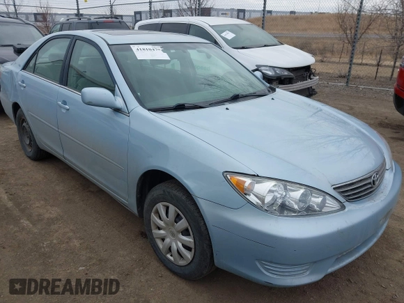 2006 Toyota Camry STD with VIN 4T1BE30K26U681322, listed as a IAAI auction lot 41810479 with 212,127 mi miles and . Bid and sale history available at carsss.com. Image 1.