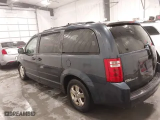 2008 Dodge Grand Caravan SE with VIN 1D8HN44H88B126071, listed as a IAAI auction lot 41537148 with 231,840 mi miles. Bid and sale history available at carsss.com. Image 15.