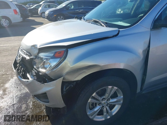 2017 Chevrolet Equinox LS with VIN 2GNALBEK4H1551895, listed as a IAAI auction lot 42030136 with 182,423 mi miles and . Bid and sale history available at carsss.com. Image 18.
