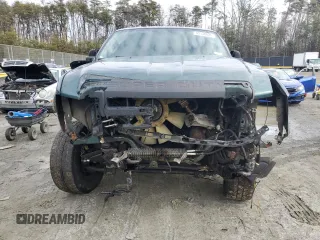 2010 Ford F-250 with VIN 1FTSF2BR3AEA51009, listed as a Copart auction lot 43138825 with 175,085 mi miles and Salvage title. Bid and sale history available at DreamBid. Image 5.