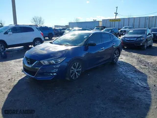 2017 Nissan Maxima SV with VIN 1N4AA6AP1HC433441, listed as a IAAI auction lot 41208219 with 61,768 mi miles. Bid and sale history available at carsss.com. Image 18.