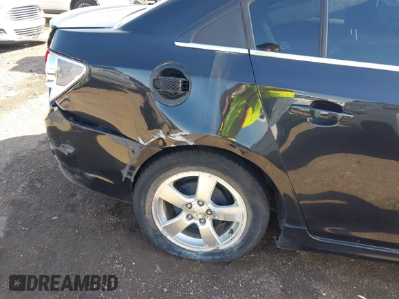 2013 Chevrolet Cruze 1LT with VIN 1G1PC5SB8D7105165, listed as a IAAI auction lot 42001002 with 113,756 mi miles and . Bid and sale history available at DreamBid. Image 17.