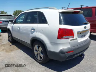 2013 Kia Sorento EX with VIN 5XYKUDA64DG370245, listed as a IAAI auction lot 42688504 with 172,060 mi miles and . Bid and sale history available at DreamBid. Image 3.