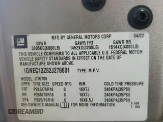 2002 Chevrolet Tahoe LS z VIN 1GNEC13Z82J278601, wystawiony jako Copart lot #59963545 z przebiegiem 149 999 mil mil oraz Szkoda całkowita • Salvage title. Historia ofert i sprzedaży dostępna na DreamBid. Obrazek 13.