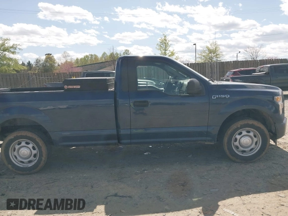 2017 Ford F-150 XL with VIN 1FTMF1C83HKD96674, listed as a IAAI auction lot 42061576 with 232,899 mi miles. Bid and sale history available at carsss.com. Image 13.