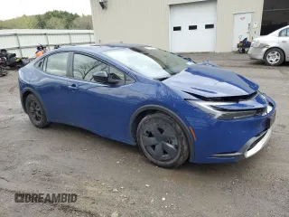 2024 Toyota Prius SE z VIN JTDACACU4R3026029, wystawiony jako Copart lot #55515735 z przebiegiem 14 215 mil mil oraz Szkoda całkowita • Salvage title. Historia ofert i sprzedaży dostępna na DreamBid. Obrazek 4.