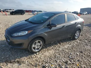 2019 Ford Fiesta SE z VIN 3FADP4BJ0KM163277, wystawiony jako Copart lot #56010425 z przebiegiem 50 100 mil mil oraz Szkoda całkowita • Salvage title. Historia ofert i sprzedaży dostępna na DreamBid. Obrazek 1.