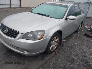 2006 Nissan Altima 2.5 with VIN 1N4AL11D86N397364, listed as a IAAI auction lot 41479049 with 125,887 mi miles. Bid and sale history available at carsss.com. Image 2.