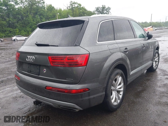 2019 Audi Q7 Premium with VIN WA1AHAF75KD030236, listed as a IAAI auction lot 42258016 with 36,935 mi miles and . Bid and sale history available at DreamBid. Image 4.