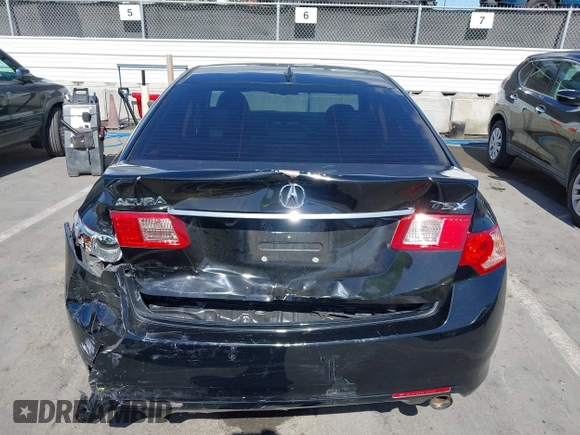 2014 Acura TSX z VIN JH4CU2F44EC002359, wystawiony jako IAAI lot #42266364 z przebiegiem 105 242 mil mil oraz . Historia ofert i sprzedaży dostępna na DreamBid. Obrazek 16.