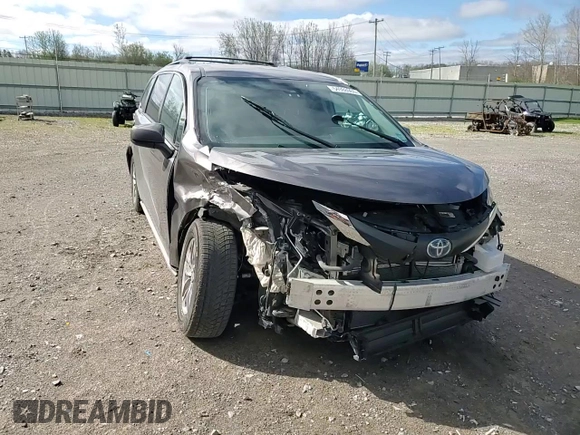 2022 Toyota Sienna LE z VIN 5TDKSKFC6NS063429, wystawiony jako Copart lot #54986965 z przebiegiem Nie podano mil oraz Szkody całkowita. Historia ofert i sprzedaży dostępna na DreamBid. Obrazek 15.