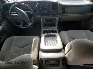 2005 Chevrolet Avalanche Z71 with VIN 3GNEK12ZX5G252768, listed as a Copart auction lot 43076865 with 181,213 mi miles and Clean title. Bid and sale history available at DreamBid. Image 8.