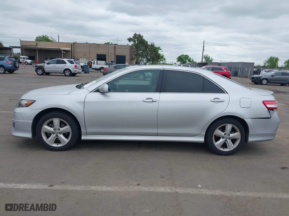 2011 Toyota Camry LE with VIN 4T1BK3EKXBU123908, listed as a IAAI auction lot 42075367 with 122,607 mi miles. Bid and sale history available at carsss.com. Image 14.