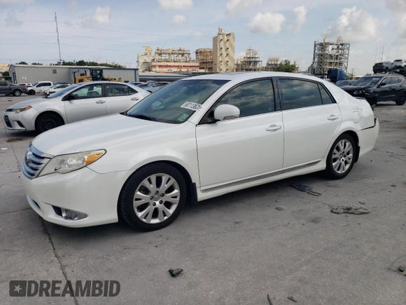 2012 Toyota Avalon with VIN 4T1BK3DB9CU442350, listed as a Copart auction lot 60113625 with 209,260 mi miles and Salvage title. Bid and sale history available at DreamBid. Image 1.