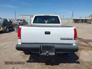 1998 Chevrolet Silverado 1500 with VIN 1GCEK19R0WR134874, listed as a IAAI auction lot 42062143 with 162,211 mi miles and . Bid and sale history available at DreamBid. Image 16.
