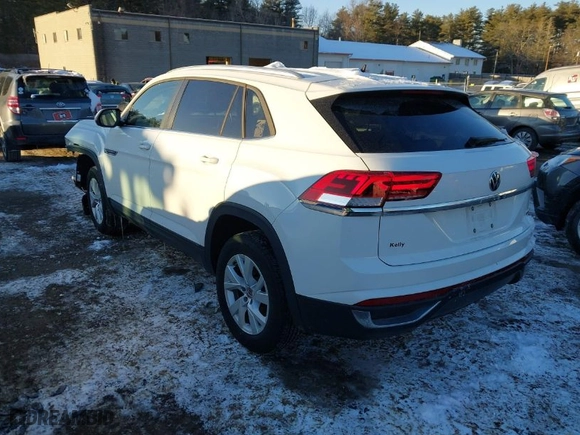 2021 Volkswagen Atlas Cross Sport 2.0T S with VIN 1V2GC2CA1MC220286, listed as a IAAI auction lot 41360496 with 43,836 mi miles. Bid and sale history available at carsss.com. Image 3.