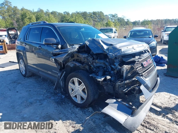 2011 GMC Terrain SLT-1 with VIN 2CTALUECXB6359439, listed as a IAAI auction lot 41634165 with 196,524 mi miles and . Bid and sale history available at carsss.com. Image 1.