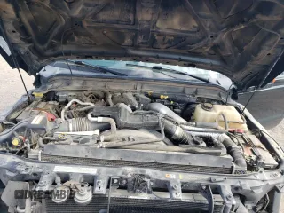 2016 Ford F-250 Lariat z VIN 1FT7W2BT7GEA11493, wystawiony jako Copart lot #52831345 z przebiegiem 214 435 mil mil oraz Szkoda całkowita • Salvage title. Historia ofert i sprzedaży dostępna na DreamBid. Obrazek 11.