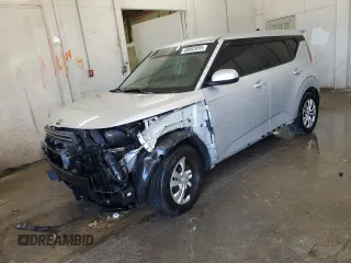 2021 Kia Soul LX with VIN KNDJ23AU9M7762175, listed as a Copart auction lot 48062055 with 69,710 mi miles and Salvage Title. Bid and sale history available at carsss.com. Image 1.